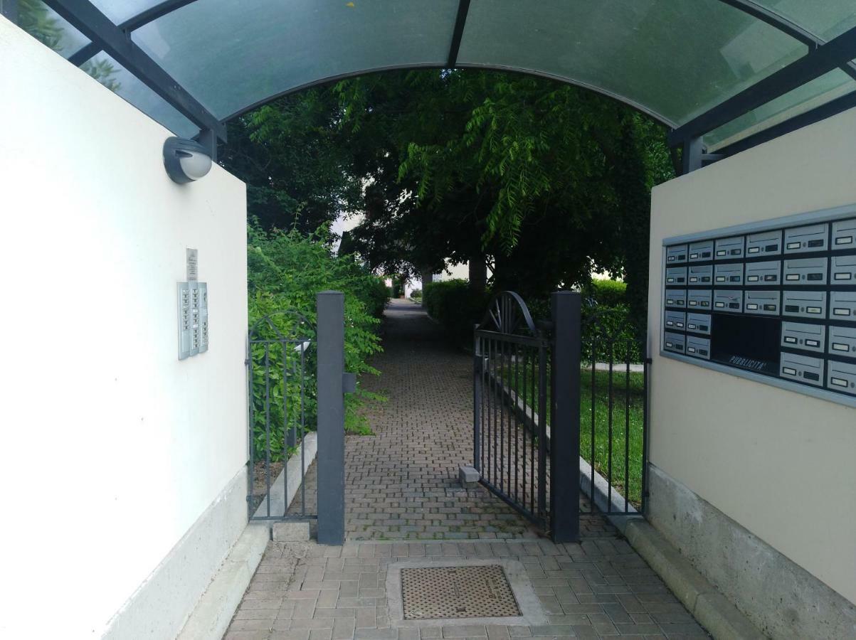 Designcontrodesign Villa Desenzano del Garda Exterior photo